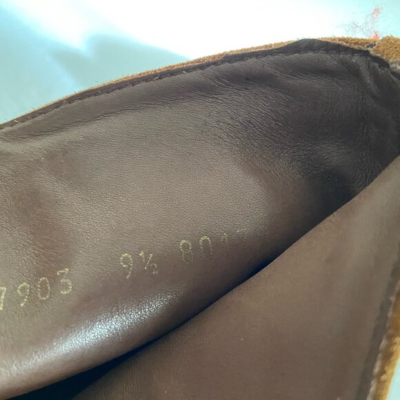 Men's Carmina Soller boots in tobacco suede with shoe trees - Picture 6 of 10